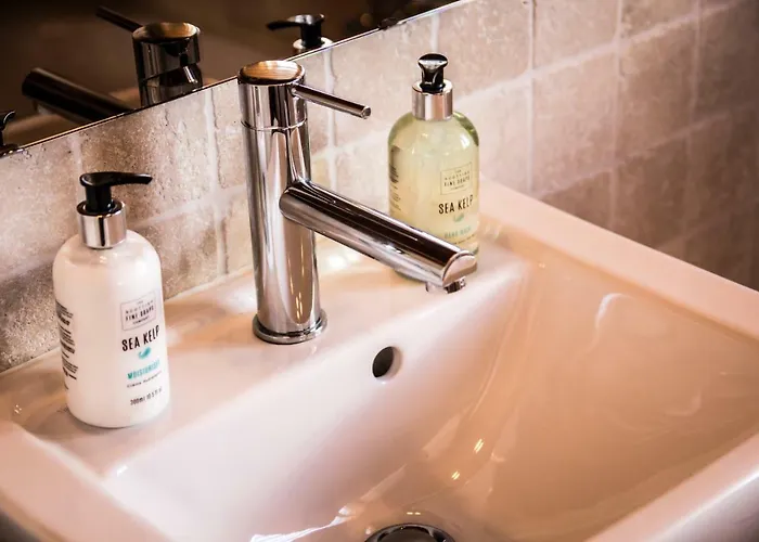 Feekatz シャレー サース フェー